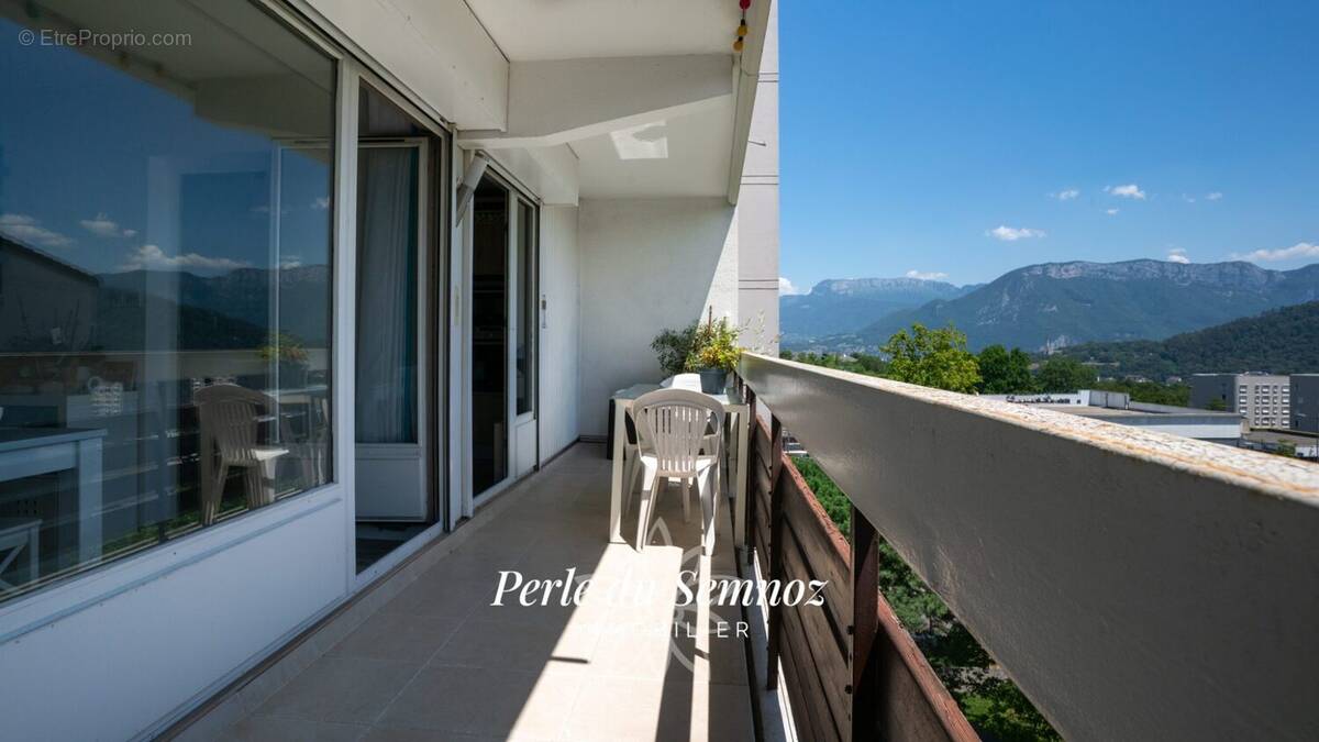 Appartement à SEYNOD