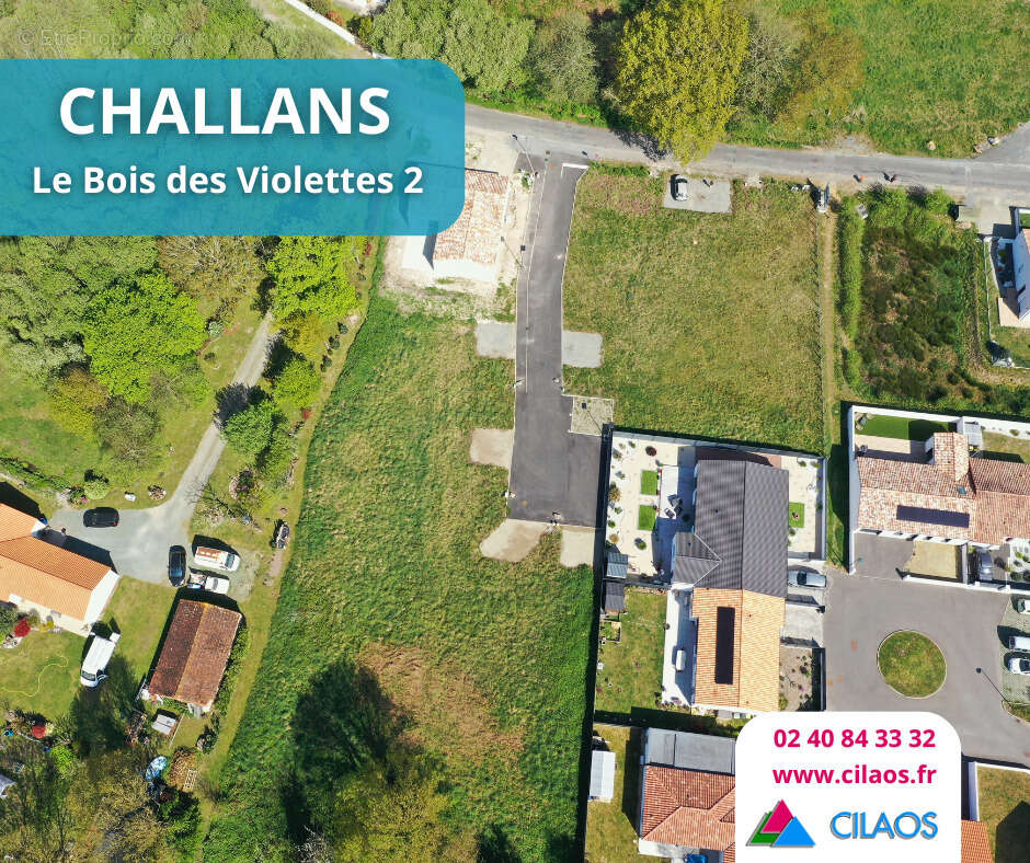 Terrain à CHALLANS