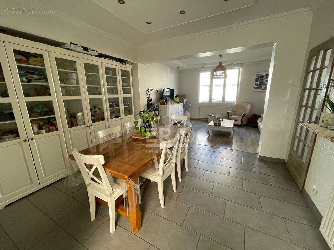 Maison à COUDEKERQUE-BRANCHE