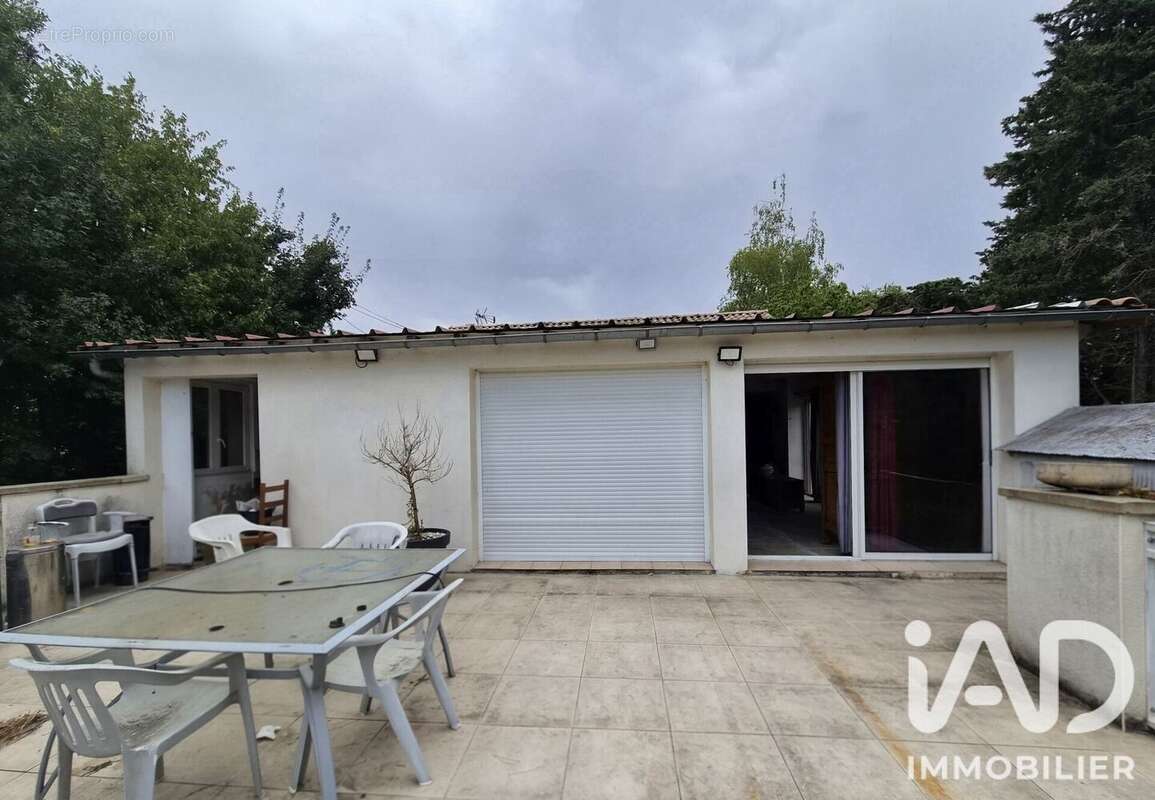 Maison 101 m² à Brioux-Sur-Boutonne  - photo 2