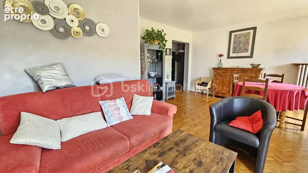 Appartement T3 75 m² + cave et garage - photo 3