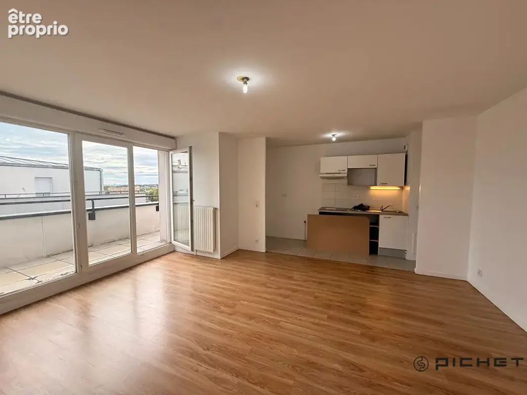Photo Appartement à Villiers-Le-Bel au prix de 209 000€