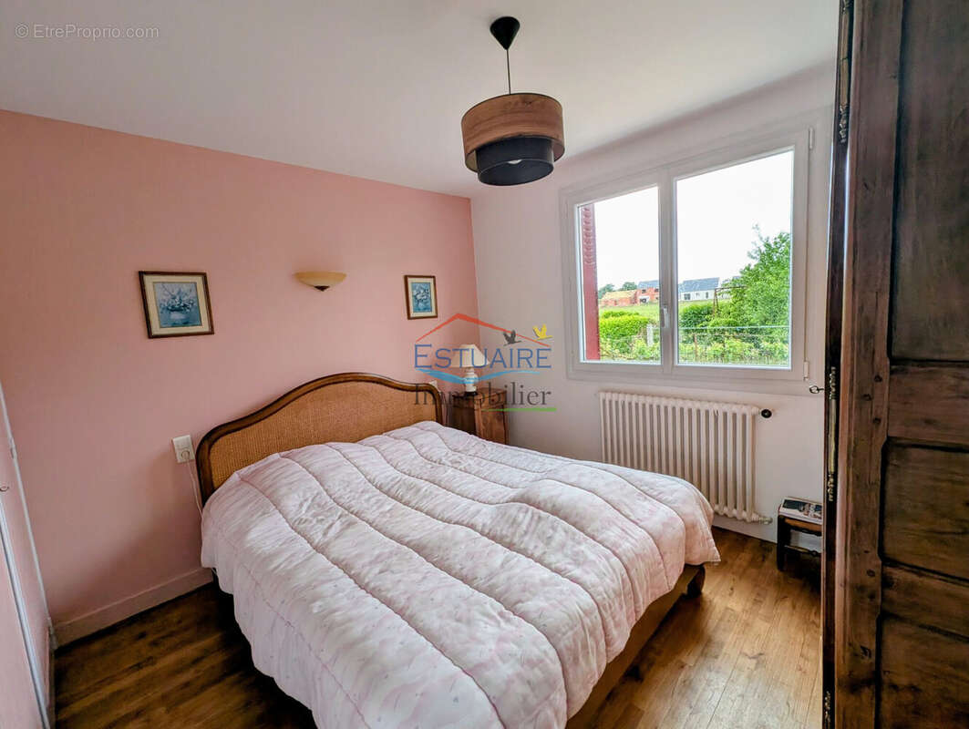 Maison 104 m² à Saffre  - photo 4