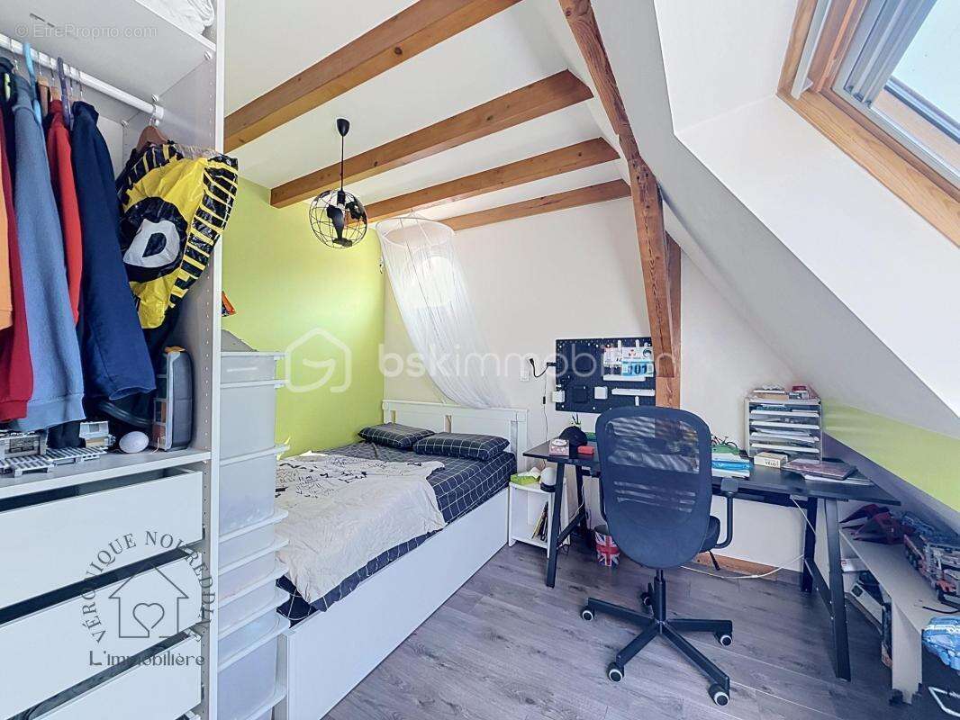 Spacieux duplex d'exception à SAVERNE – Dépendances, Jardin, Parkings & Garages - photo 14