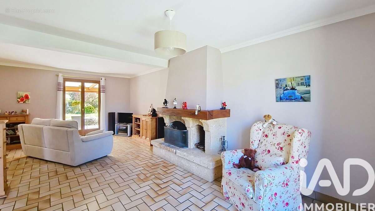 Photo 6 - Maison à SAINT-FARGEAU-PONTHIERRY