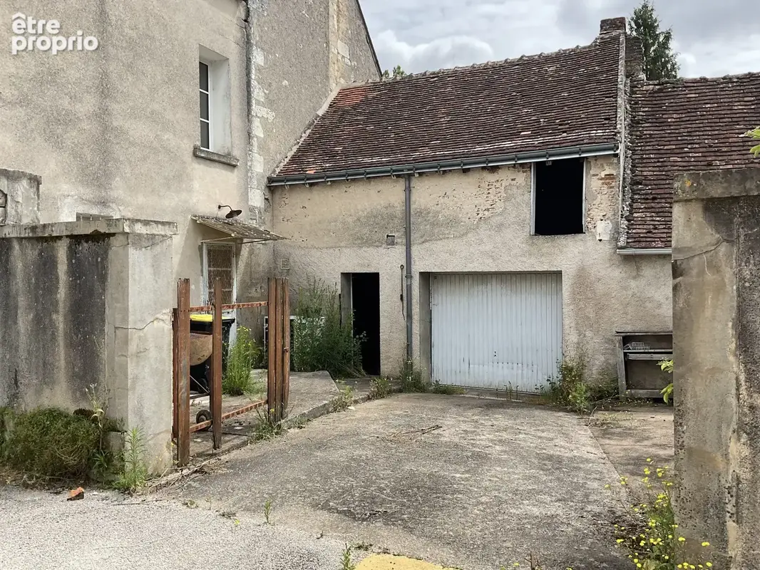 Maison 114 m² à Loche-Sur-Indrois  - photo 9