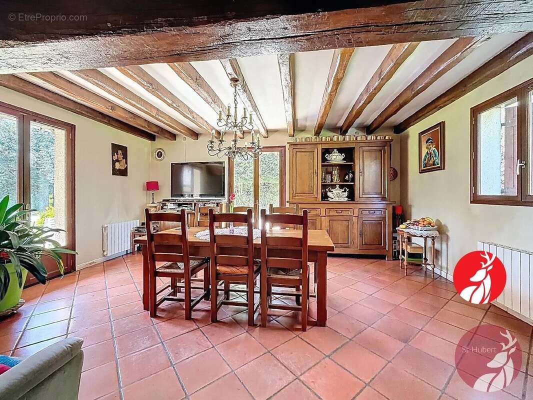 Maison à MILLY-LA-FORET