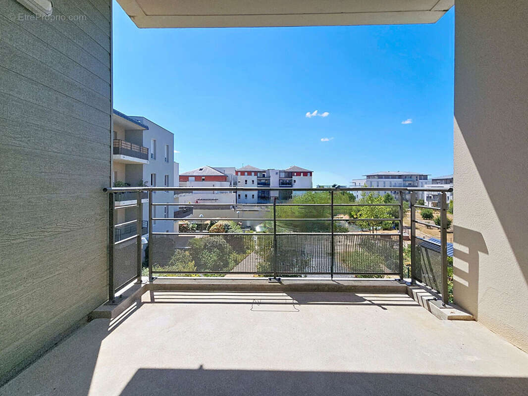 Appartement récent 2 chambres avec balcon et place de stationnement - photo 16