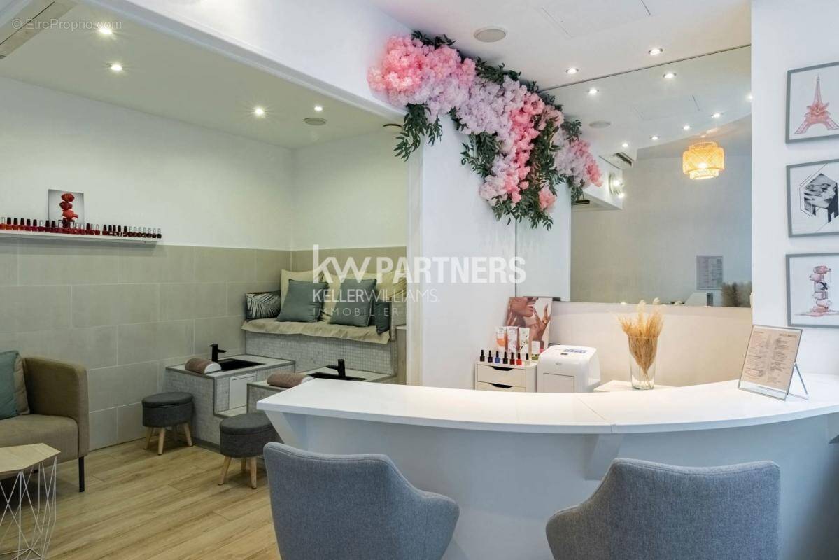 Commerce à PARIS-18E