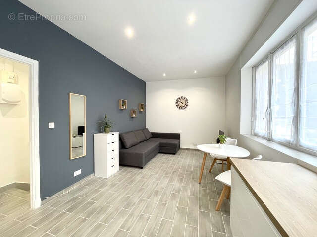 Appartement à MARSEILLE-8E