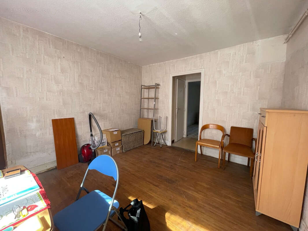 Maison 115 m² à Giat  - photo 5