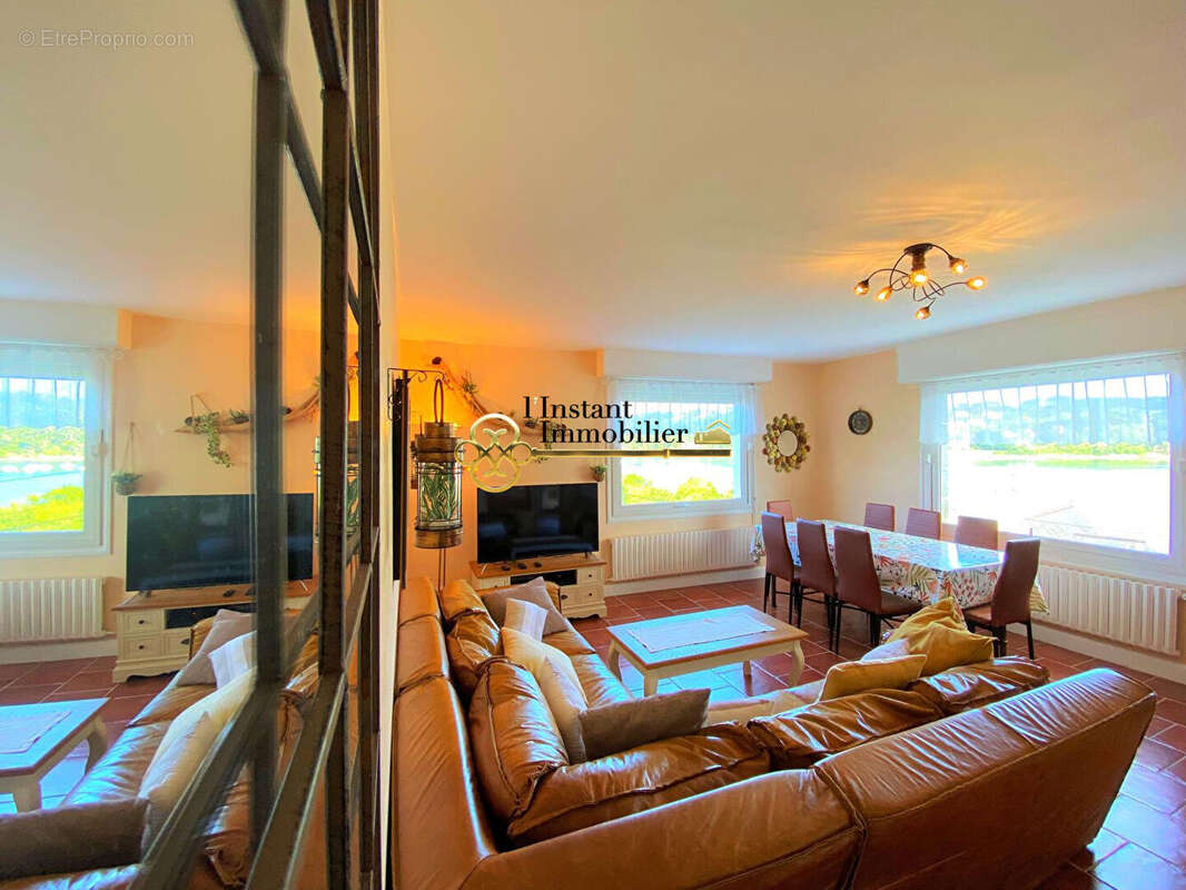 Maison à PLOUGASNOU