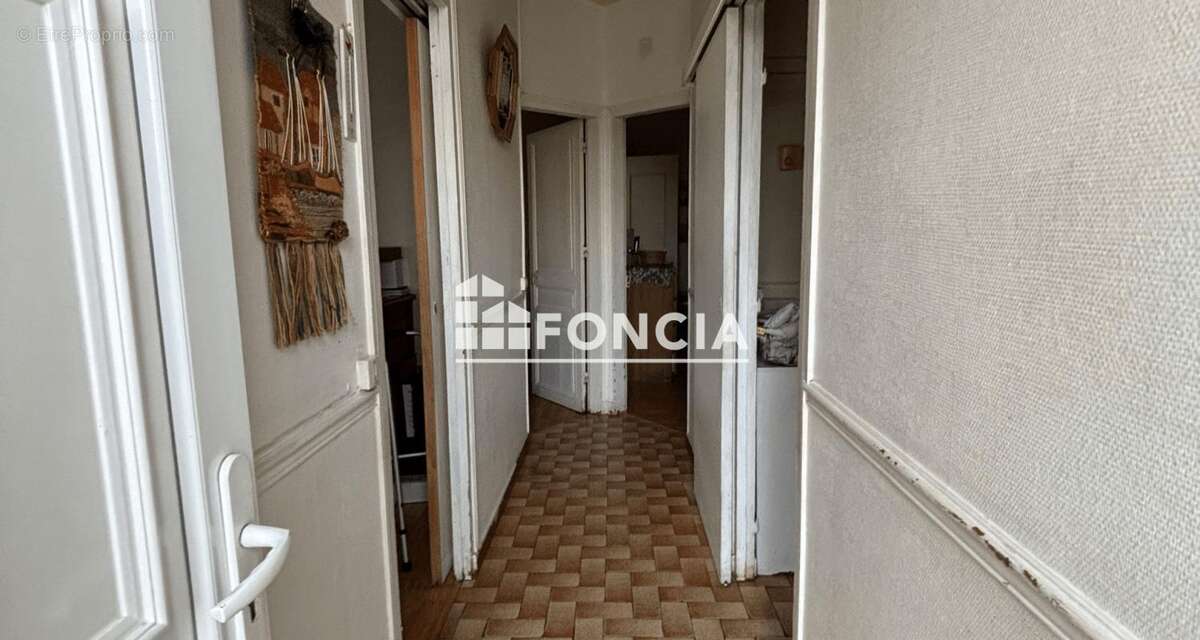 Maison à VIRY-CHATILLON