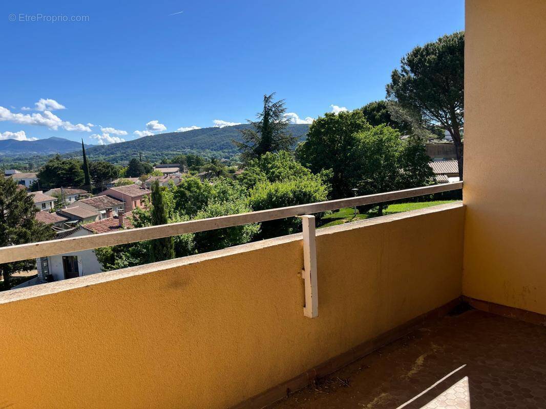 Appartement à VAISON-LA-ROMAINE