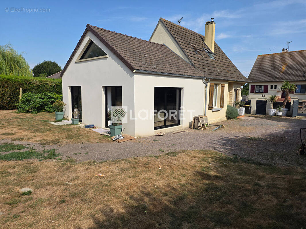 Maison à TOUFFREVILLE