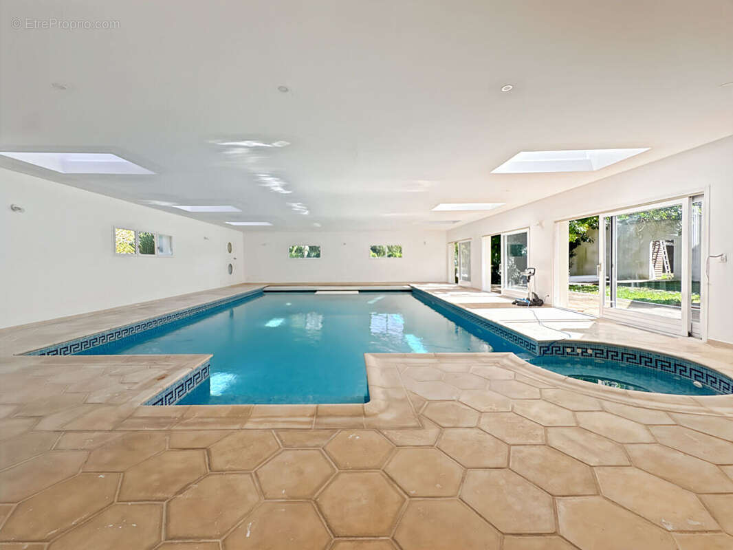 Maison à MANTES-LA-VILLE