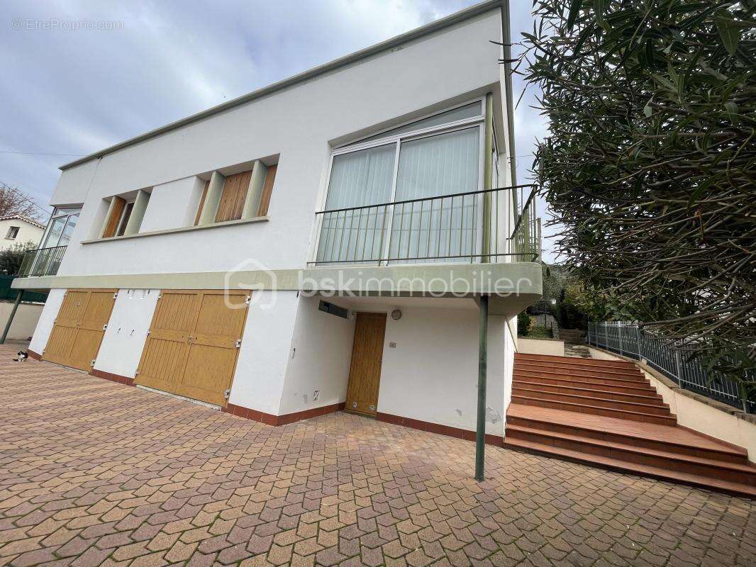 Maison composé de 2 logements Type T3 (Quartier Mont D'Or) - photo 14