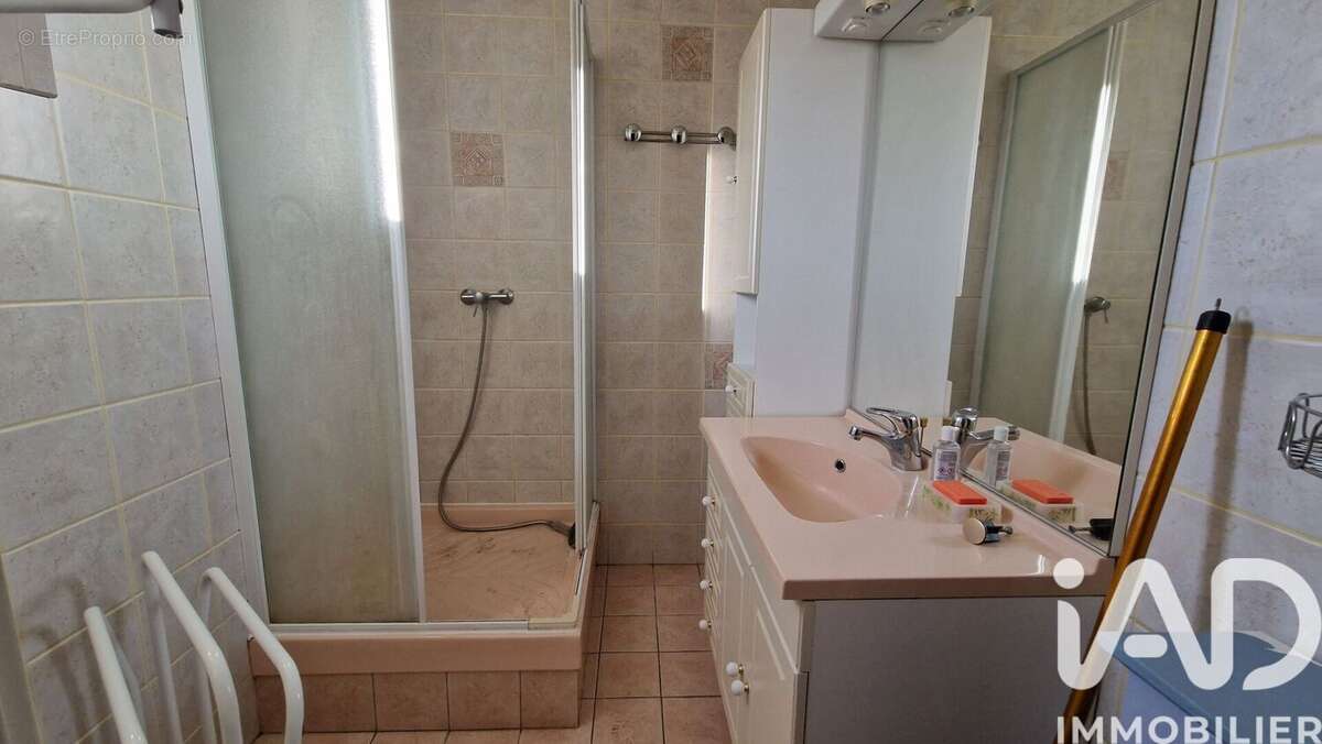 Photo 8 - Maison à ORAISON