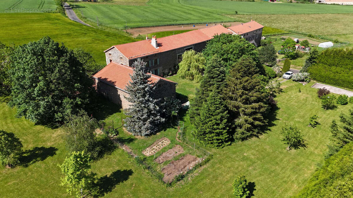 Maison à SAINT-JEAN-DE-NAY