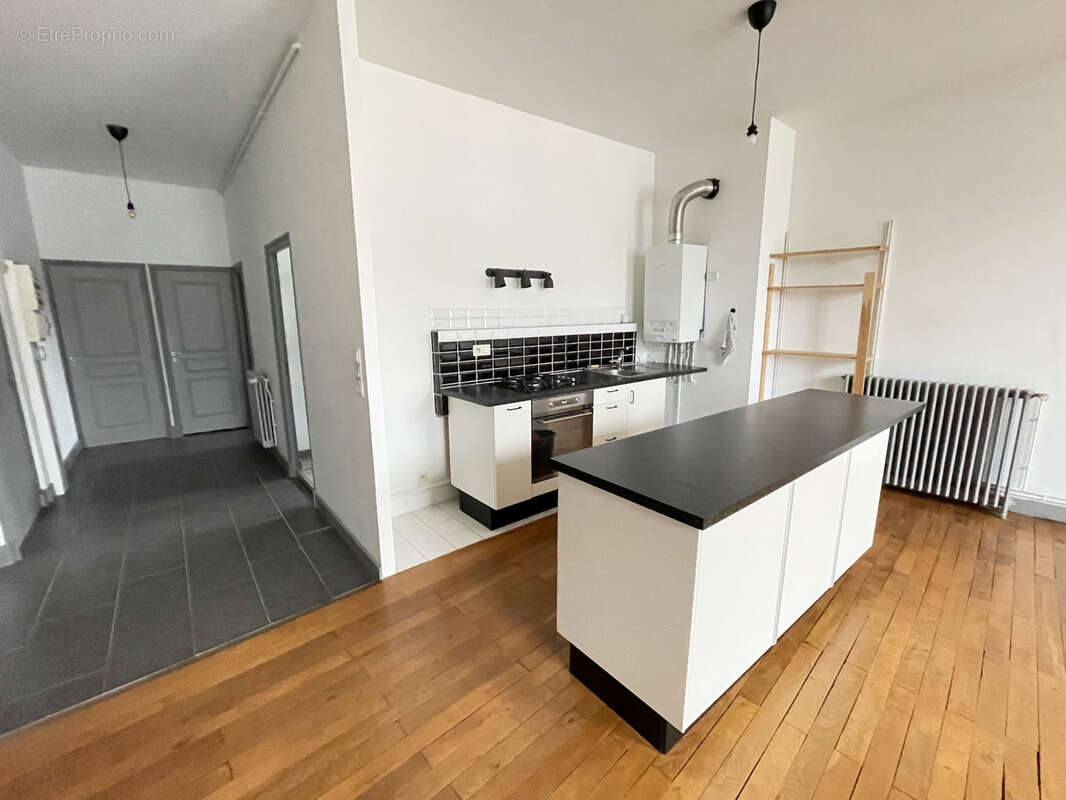 Appartement à SAINT-GEREON