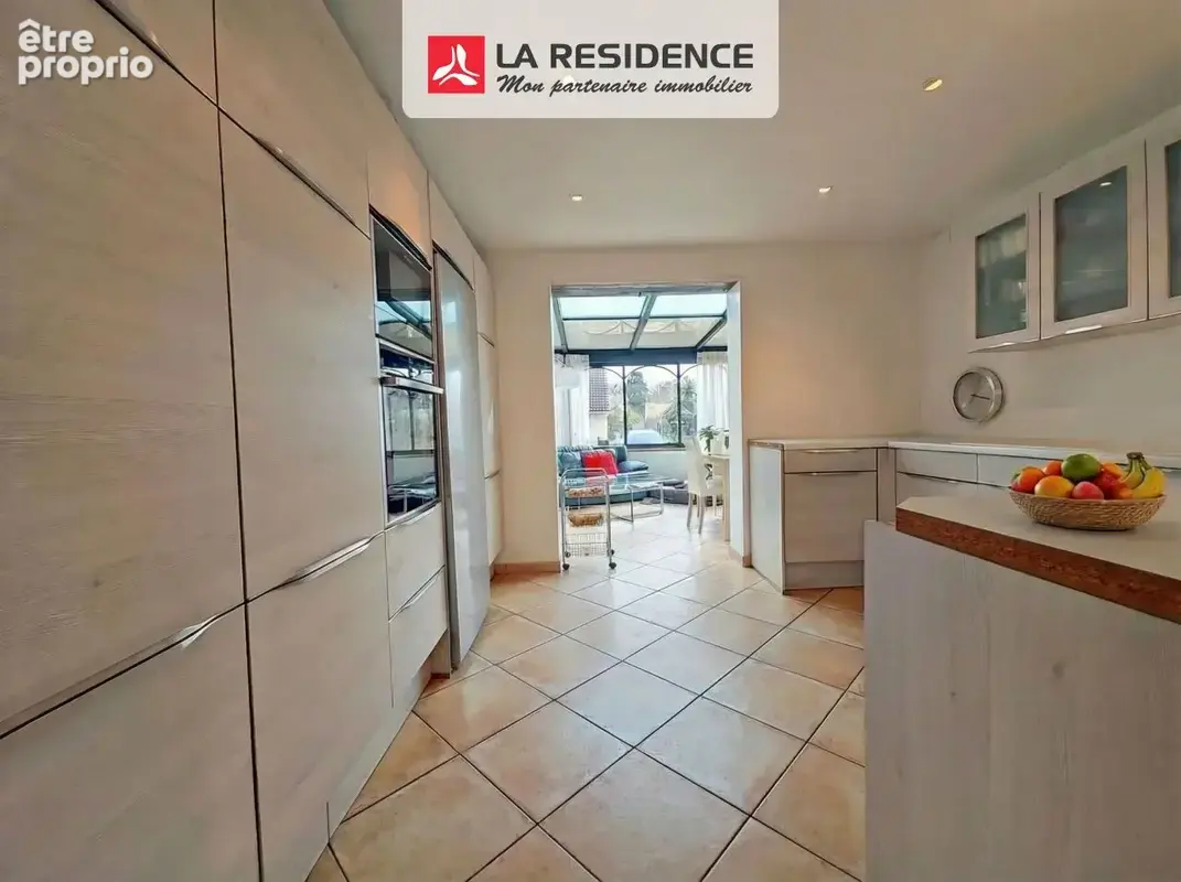 Maison 7 pièces 154 m² à vendre à Ezy-Sur-Eure (27530) - photo 3