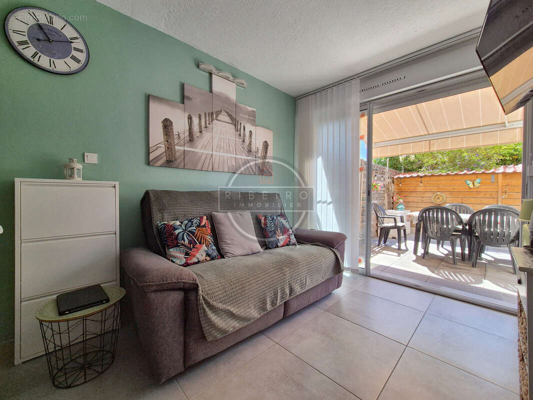 T2 + cabine en rez de chaussée à vendre au Cap d'Agde - photo 3
