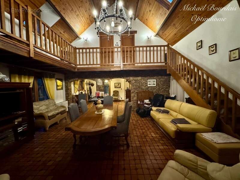 Maison à LA FLECHE
