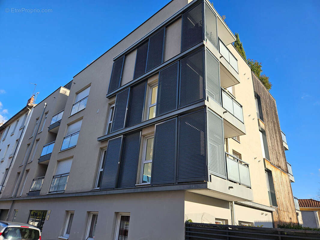 Appartement à LYON-8E