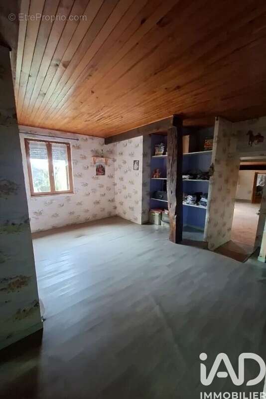 Photo 4 - Maison à POMOY