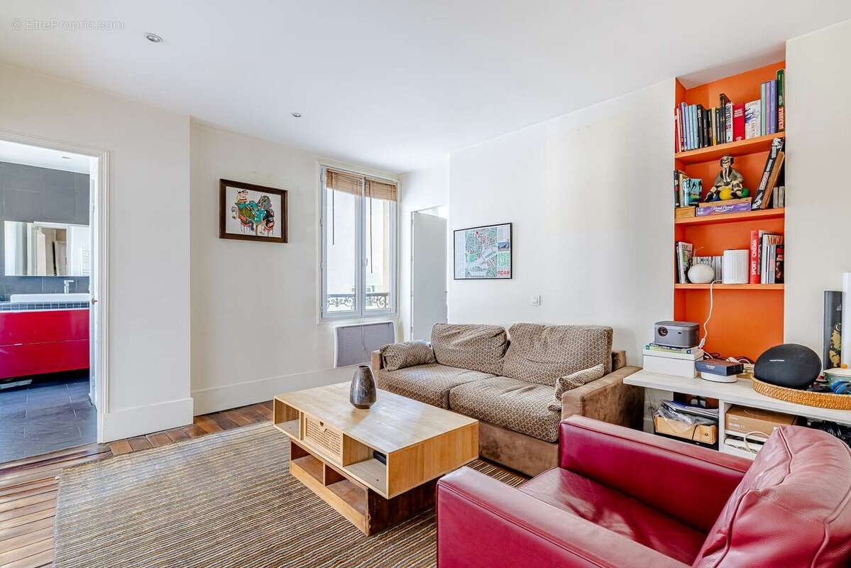 Appartement à PARIS-18E