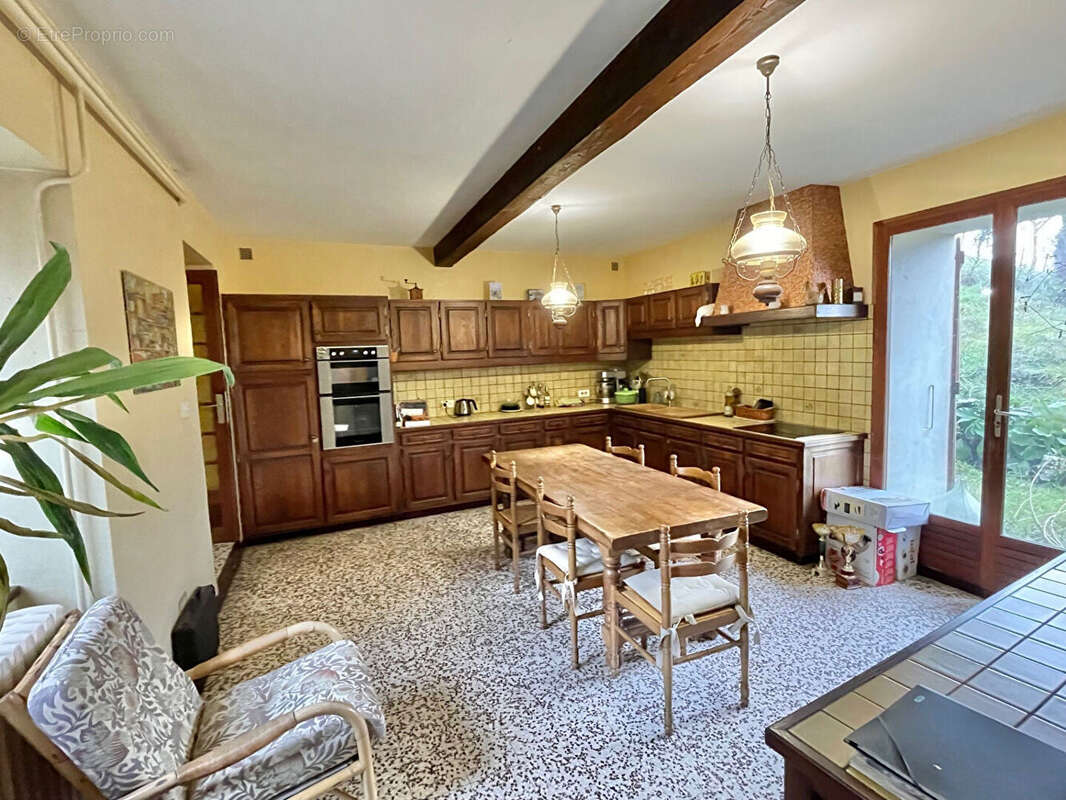 Maison à BOURGOIN-JALLIEU