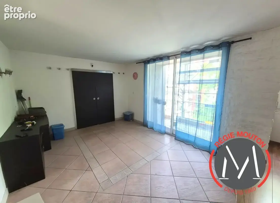 Appartement à LYON-5E