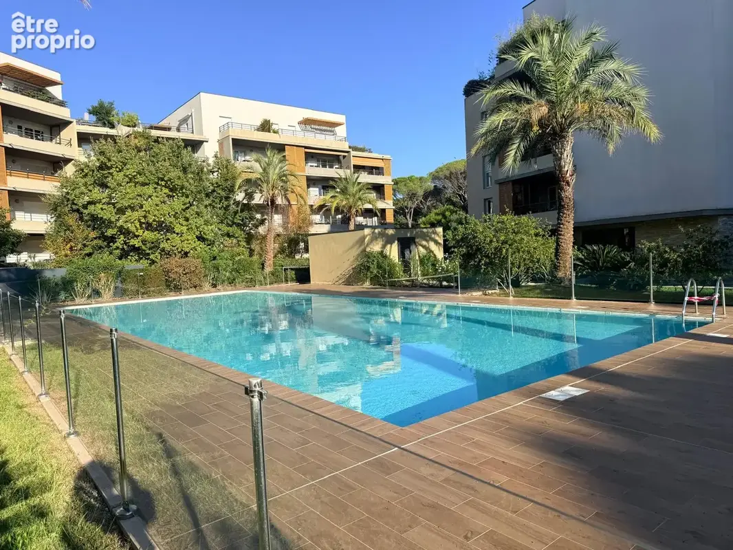 Appartement à FREJUS