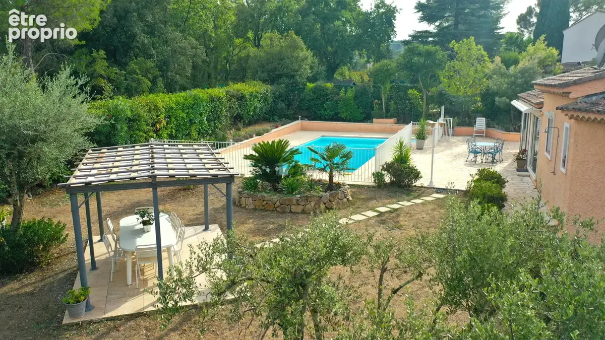 Villa Peymeinade 5 pièce(s) 135 m² avec piscine 1744 m² de terrain - photo 4