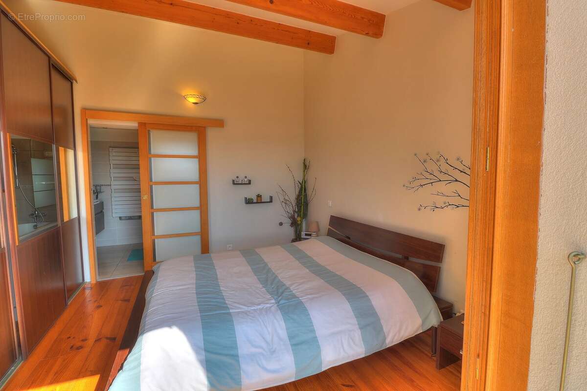 Maison à COURSEGOULES