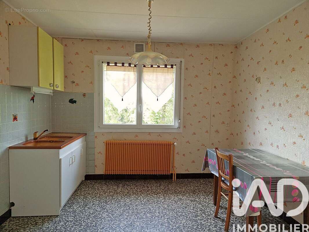 Maison 94 m² à Emagny  - photo 4