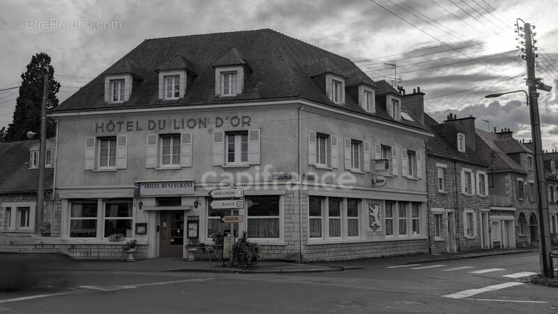 Commerce à ECOUCHE