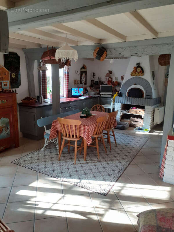 Maison à BEUVRON-EN-AUGE