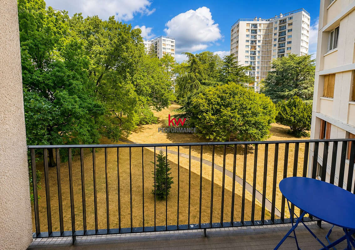 Appartement 65 m² à Eaubonne  - photo 3