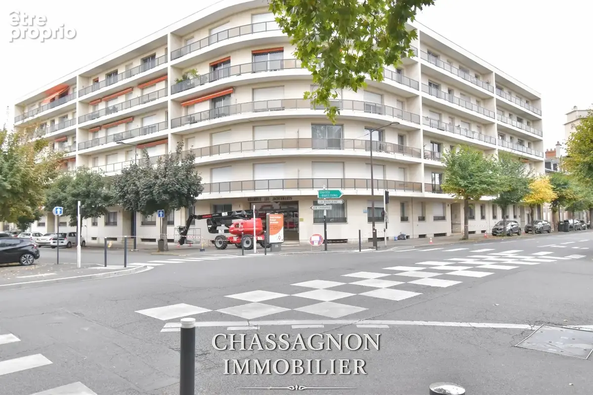 Appartement à MOULINS