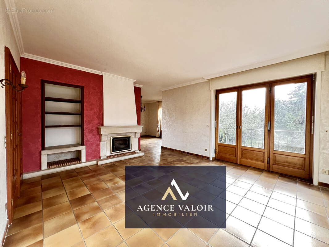 Appartement à FAMECK