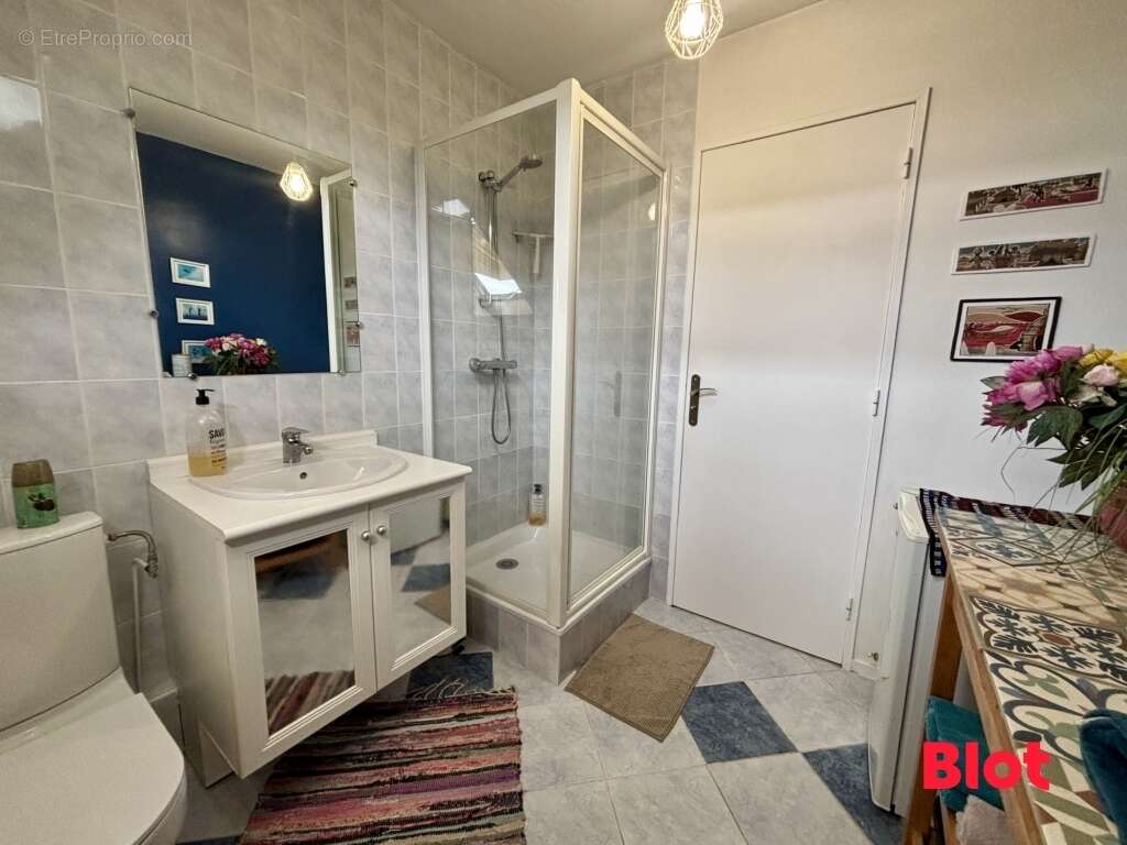 Maison à CHARTRES-DE-BRETAGNE