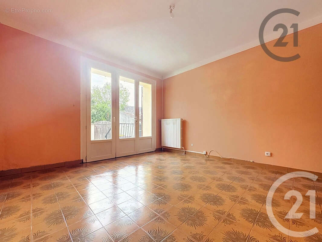 Maison 126 m² à Salins  - photo 4