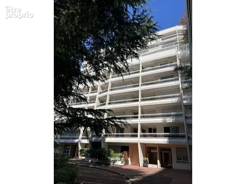 Appartement à NOGENT-SUR-MARNE