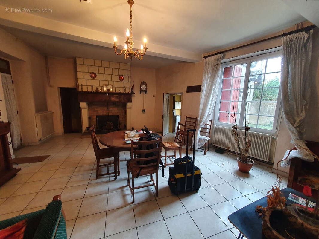 Maison à MUGRON