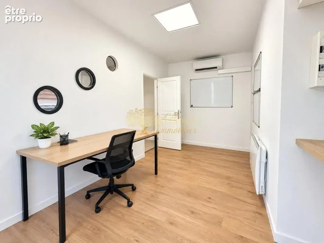 Local commercial avec garage et cour privative – Neuilly Plaisance - limite le Perreux sur Marne - photo 11