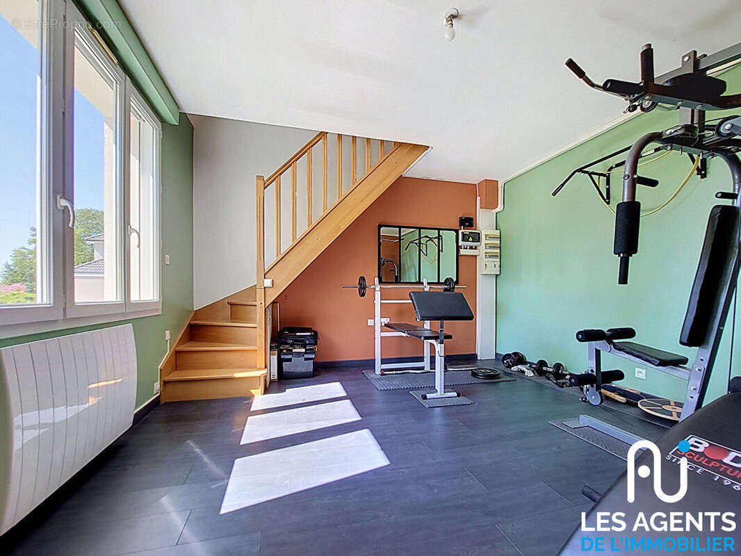 Maison  rénovée 117.05 m2 - photo 4
