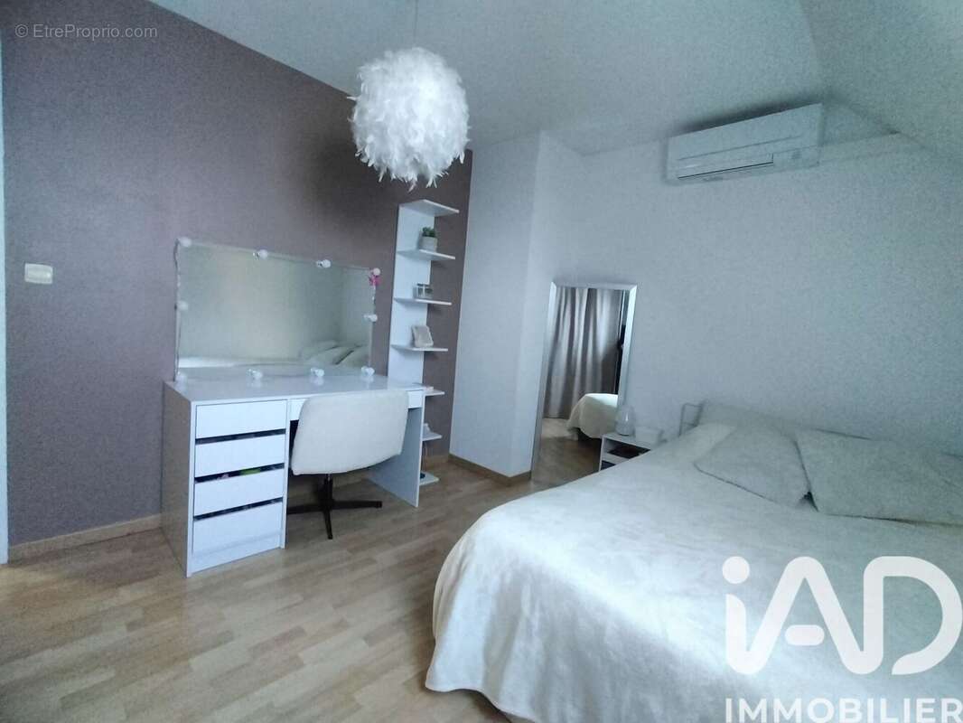 Photo 8 - Maison à TOUQUIN