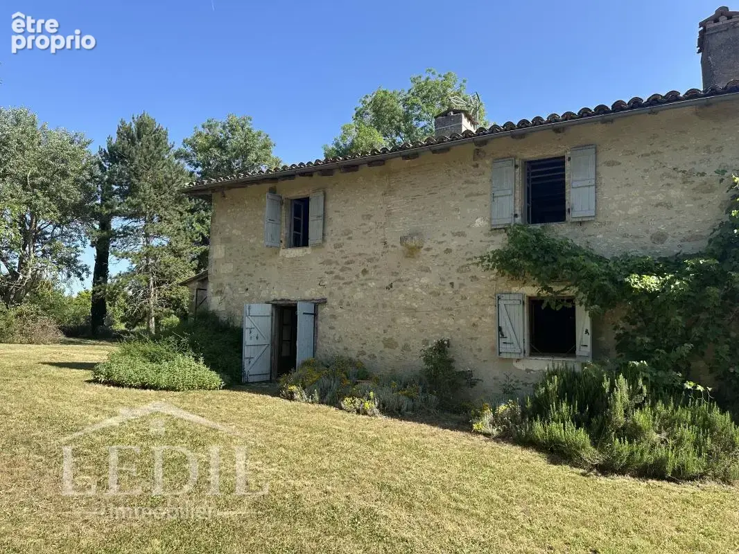 Maison de Pierre isolée avec dépendances - photo 3