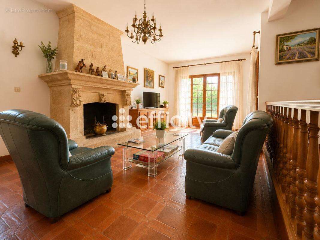Maison 245 m² à Carry-Le-Rouet  - photo 7